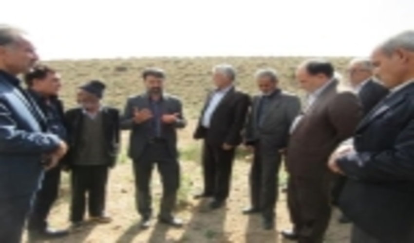 بازدید مسئولین اجرایی شهرستان زرند با همراهی رئیس اداره منابع طبیعی و آبخیزداری از پروژه های بیولوزیک و بیومکانیک چاهکین 