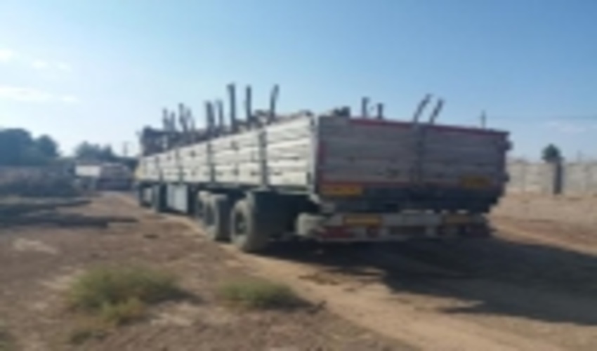 توقیف 50 تن چوب گز در شهرستان کرمان