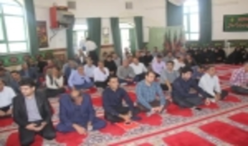 نشست پرسش و پاسخ و تقدیر ازمدیران و  کارمندان نمونه اداره کل  در سال 97 توسط مدیر کل 