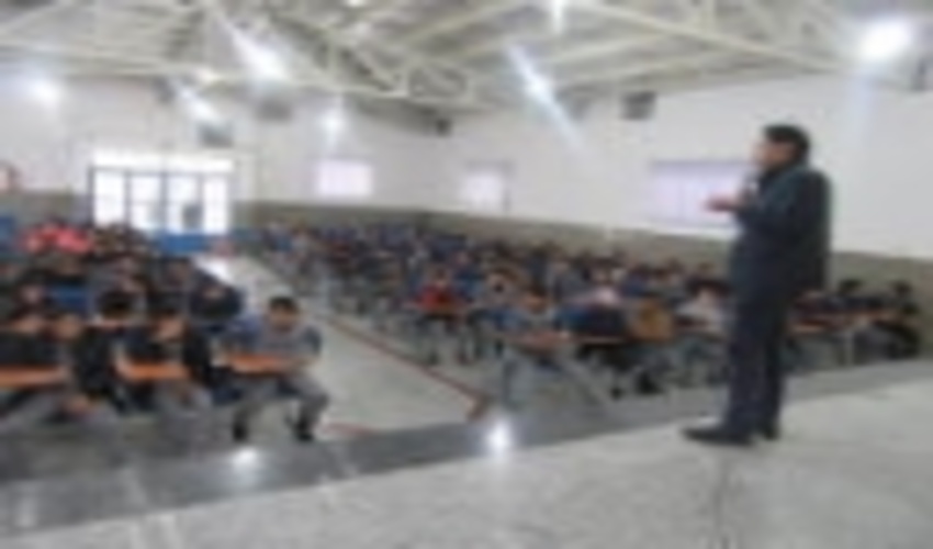 آموزش حفظ و احیاء منابع طبیعی به دانش آموزان در شهرستان رفسنجان 