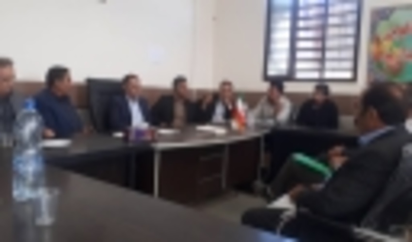 نشست دهیاران منطقه بلورد بمنظور  جلوگیری از تخریب و تصرف اراضی ملی 