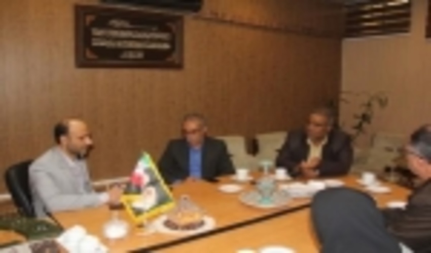 استفاده از دانش و تجربه بومی در انجام پروژه های  آبخیزداری اتفاقی نو  و خجسته  است.