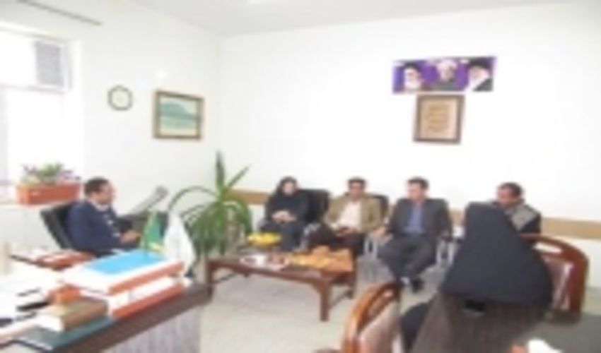 استفاده از نیروهای بومی برای نظارت برطرح های منابع طبیعی در شهرستانها