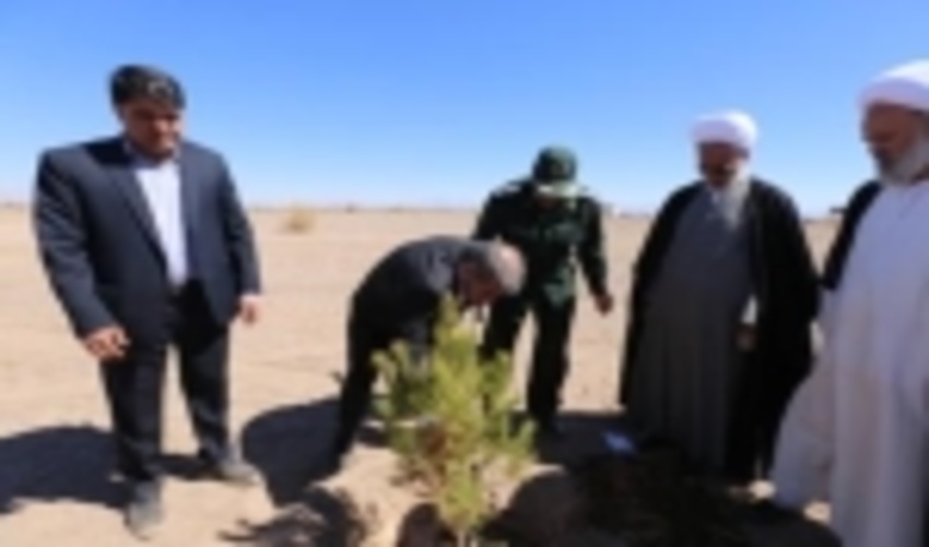 برگزاری مراسم روز ملی درختکاری در استان کرمان با محور روحانیت و طلاب حوزه های علمیه سراسر استان 