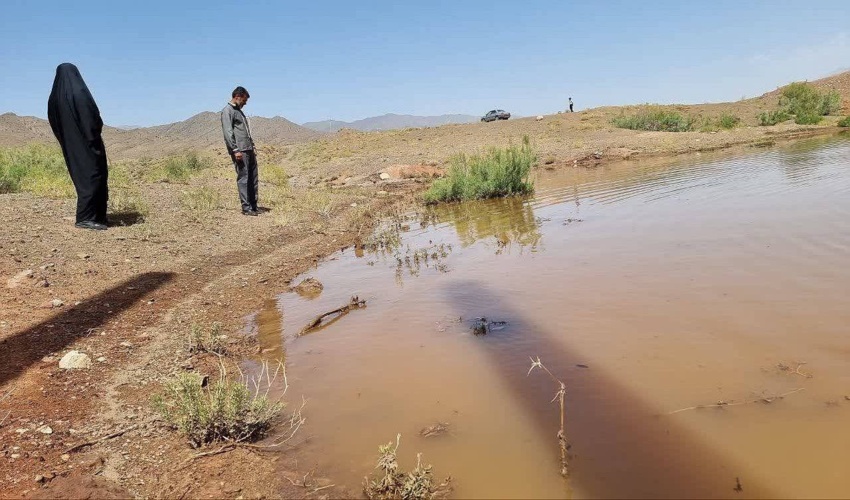 مهار روان آب‌ها با اجرای طرح‌های آبخیزداری در زرند