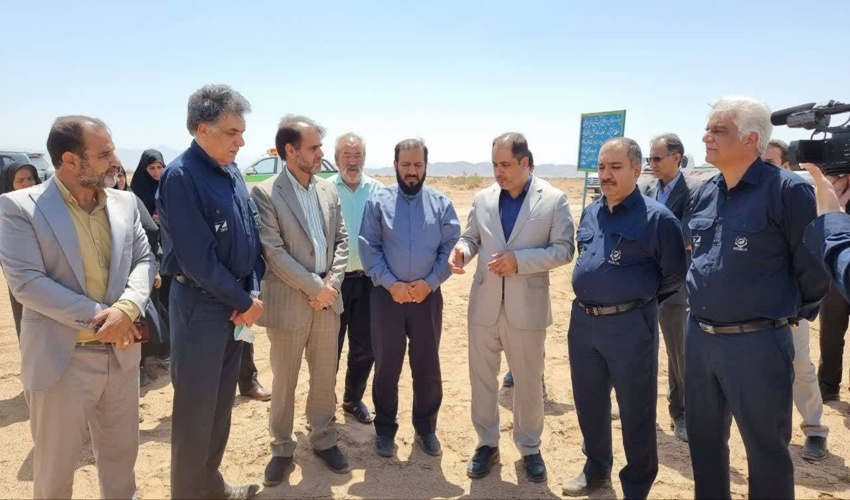 عملیات اجرایی طرح بیابان زدایی در ۷۵۰ هکتار از اراضی زرند آغاز شد