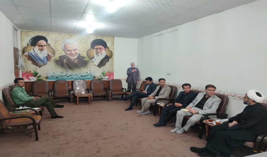 روحانیون و مبلغین دینی شهرستان انار در ترویج سنت حسنه درختکاری همکاری کنند