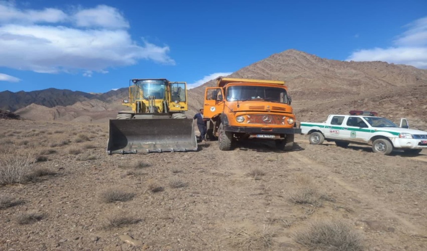 جلوگیری از برداشت غیرمجاز سنگ در راور