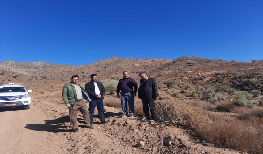 بازدید فرماندار سیرجان از پروژه های منابع طبیعی و آبخیزداری بخش پاریز