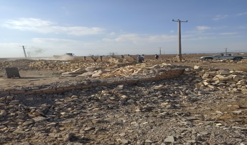 رفع تصرف بیش از 2.5هکتار از اراضی ملی کهن شهر سیرجان