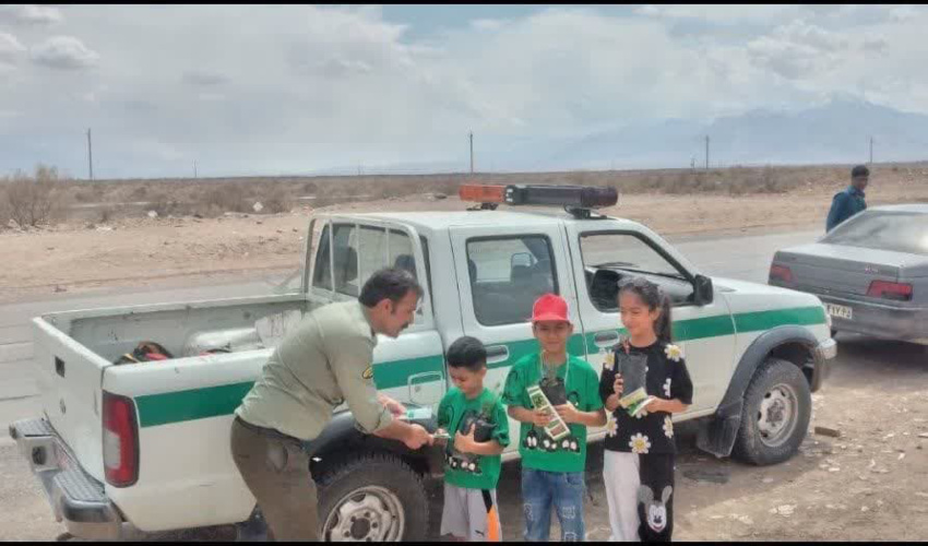 توزیع بیش از 500 اصله نهال با هدف تاکید بر فرهنگ درختکاری و درختداری 