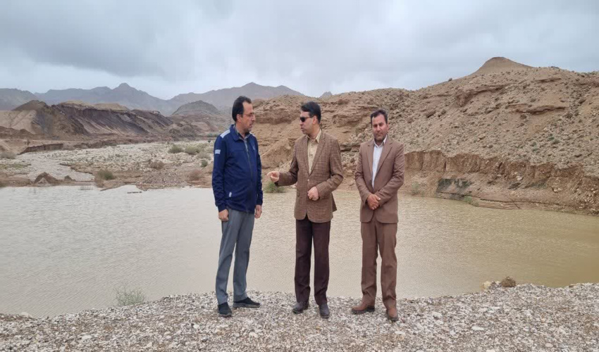 مدیریت رواناب حاصل از بارندگی اخیر با پروژه های آبخیزداری و بیابان زدایی در شهرستان راور