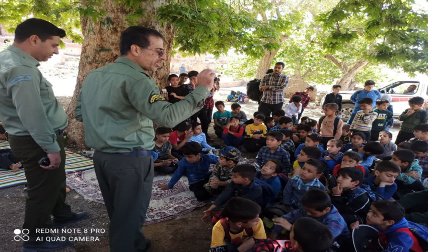 ارتباط کودک و طبیعت می‌تواند منجر به آمادگی و ورزیدگی او در مواجهه با چالش‌های روز افزون محیط آشفته‌ی جوامع امروزی شود